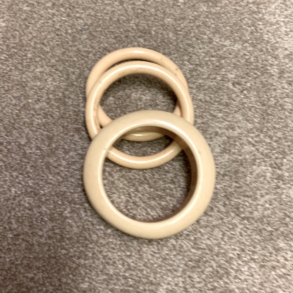 Ivory-like bracelet trio